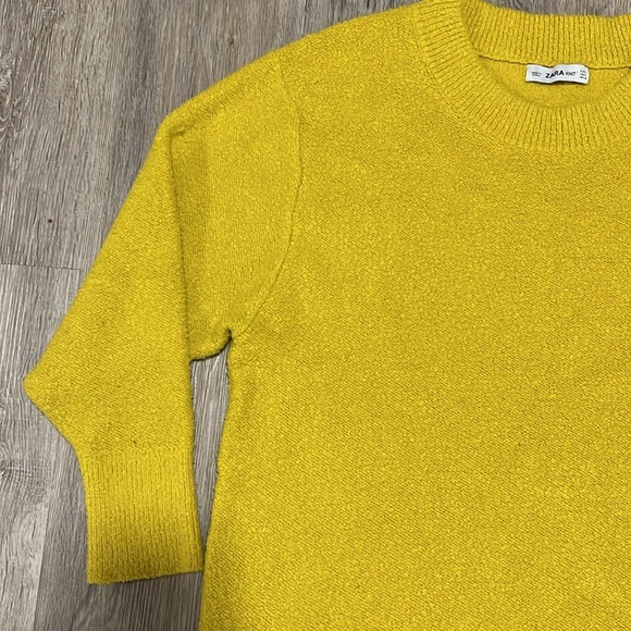 Zara Knit boyfriend sweater with round neckline and long sleeves - Picture 6 of 15